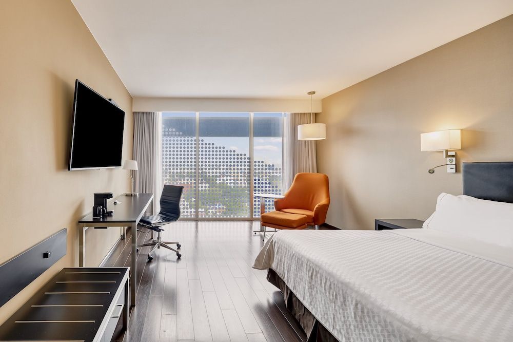 Fiesta Inn Insurgentes Viaducto Executive Room, 1 King Bed 4