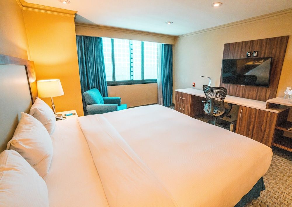 Hilton Mexico City Airport Standard 2 Doubles