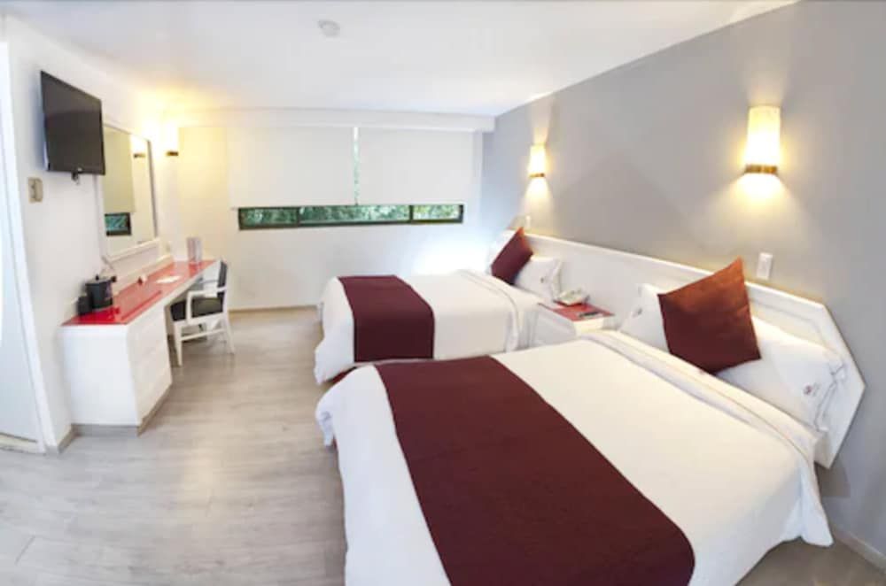 undefined Regente Hotel 3