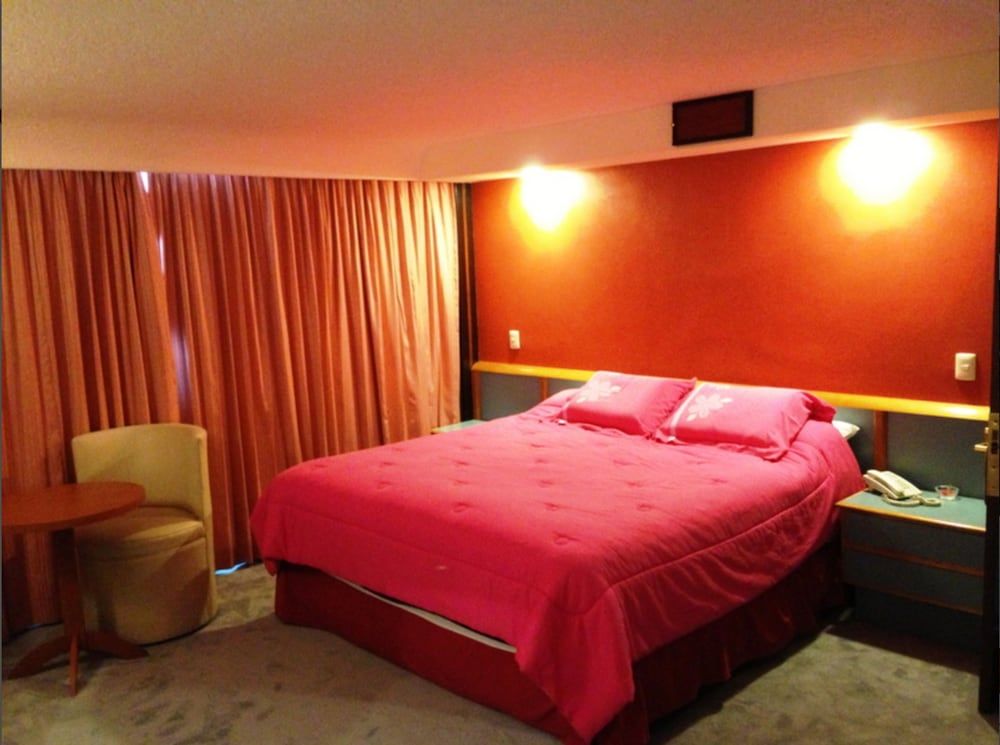 Segovia Regency Hotel Standard Room 3