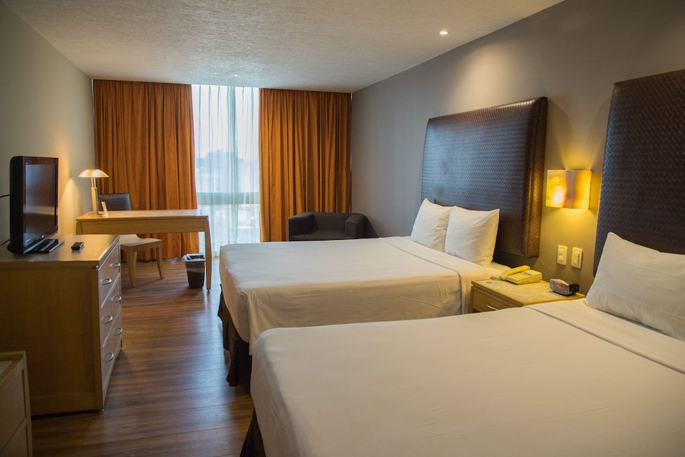 Sevilla Palace Hotel Standard Room, 2 Double Beds