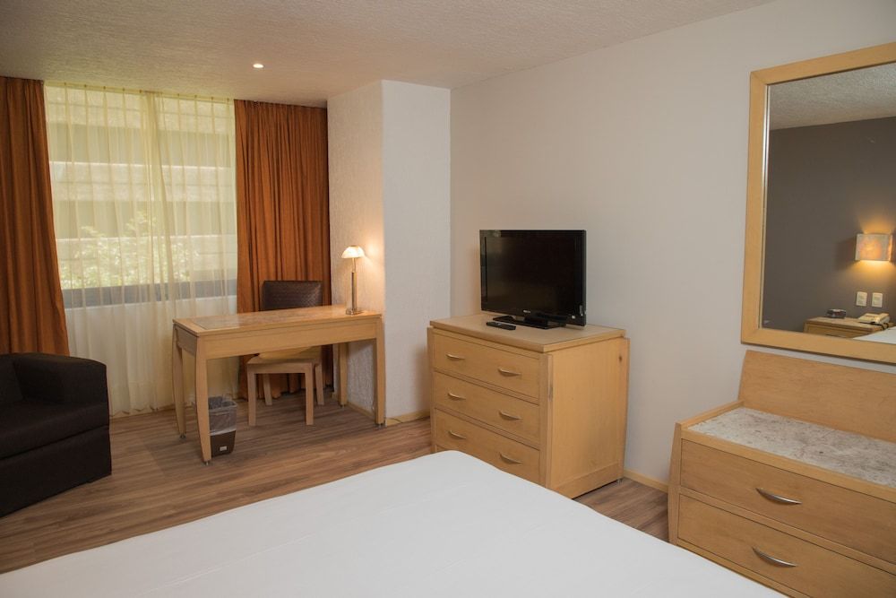 Sevilla Palace Hotel Standard Room, 1 Queen Bed