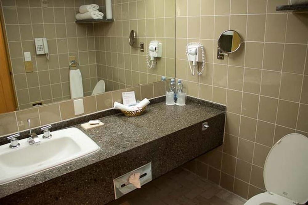 Sevilla Palace Hotel Standard Room, 2 Double Beds 2