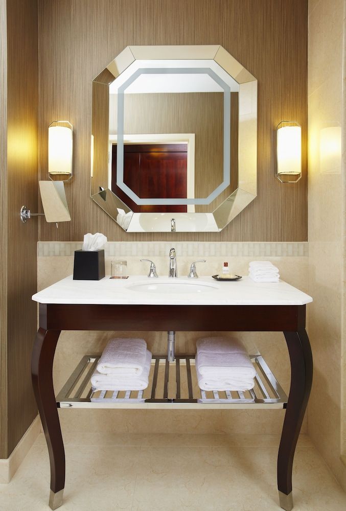 Sheraton Maria Isabel Mexico City Reforma Deluxe Room, 1 King Bed 52