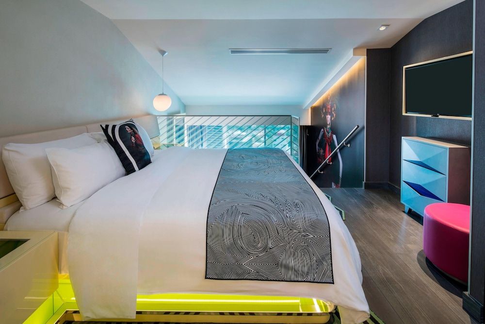 undefined W Mexico City 7