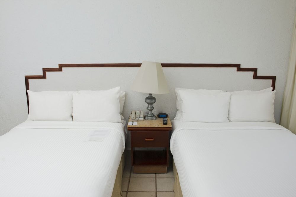 Emporio Ixtapa Superior Room, 2 Double Beds, Ocean View 3