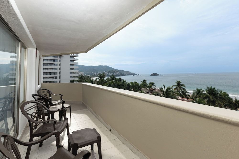 Tesoro Ixtapa Beach Resort Suite, 2 Bedrooms, 2 Bathrooms, Partial Ocean View 12