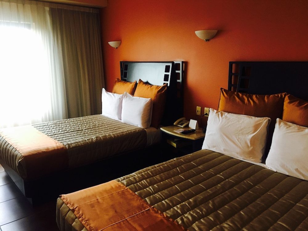 Hotel Celta Standard Room, 2 Double Beds 2