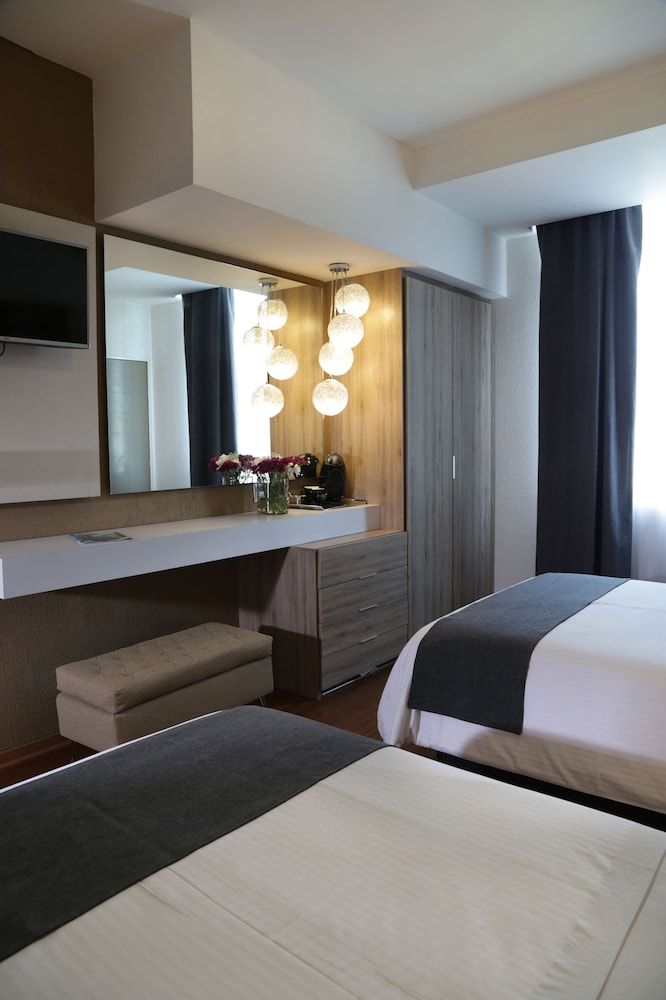 Mesón Ejecutivo Guadalajara Minerva - Av México Superior Double Room, 2 Double Beds 3