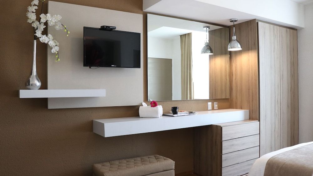 Mesón Ejecutivo Guadalajara Minerva - Av México Superior Double Room, 2 Double Beds 12