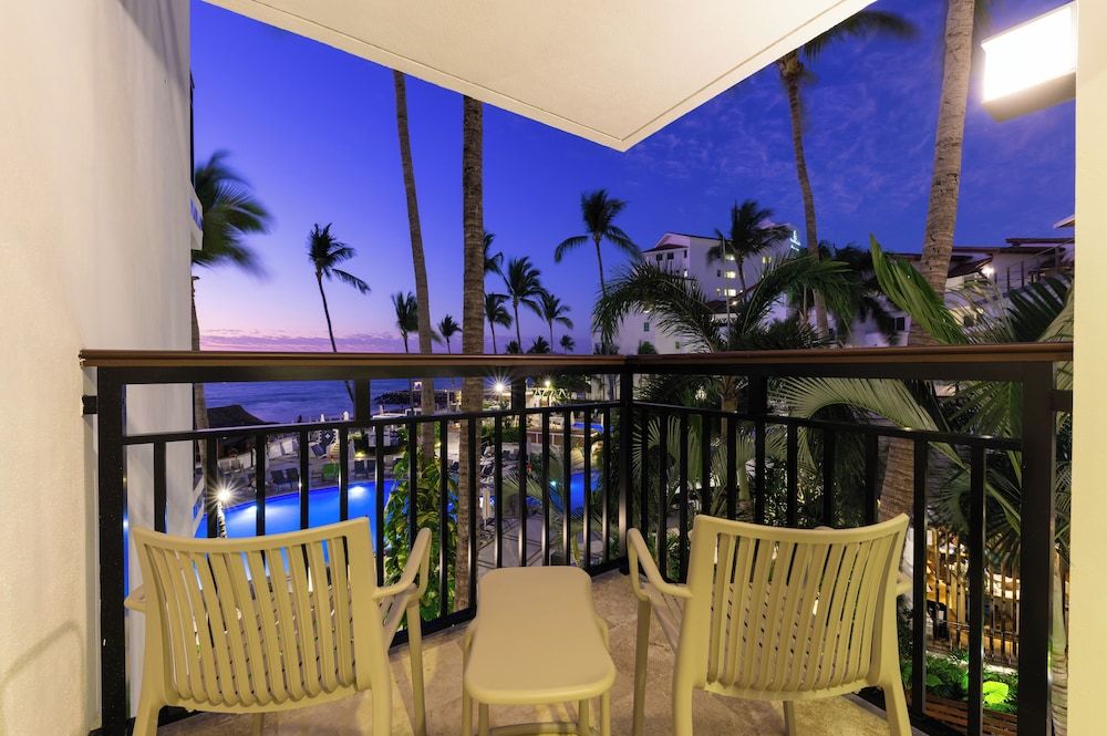 Buenaventura Grand Hotel & Great Moments - All Inclusive Deluxe Ocean View King Bed 3