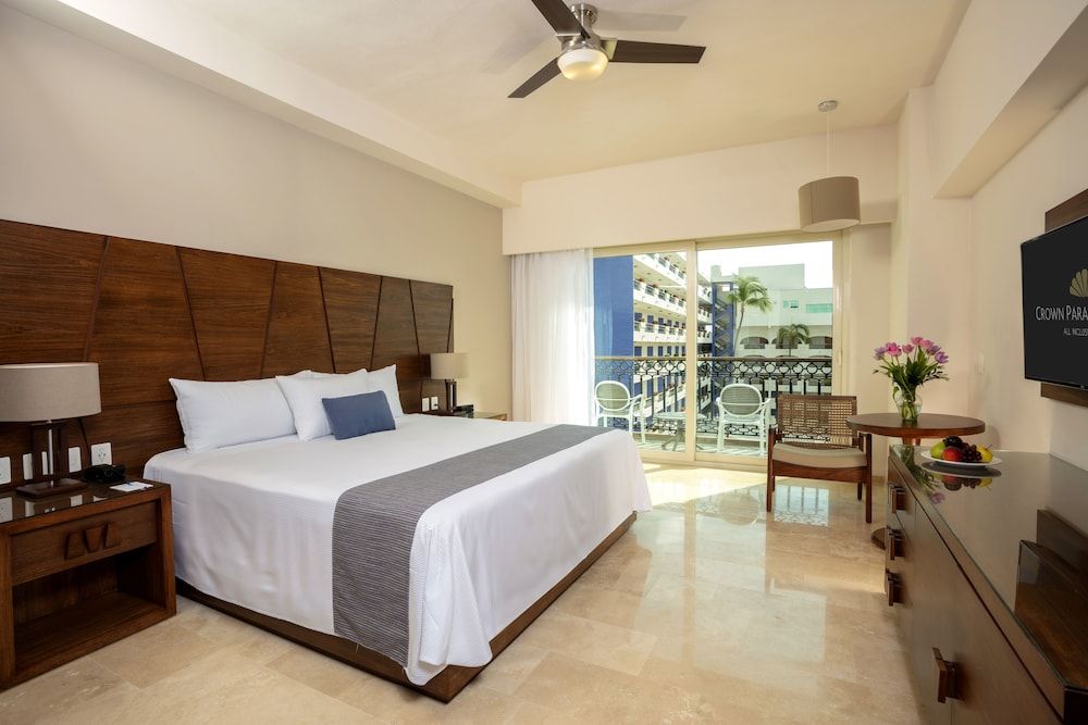 Suite Crown