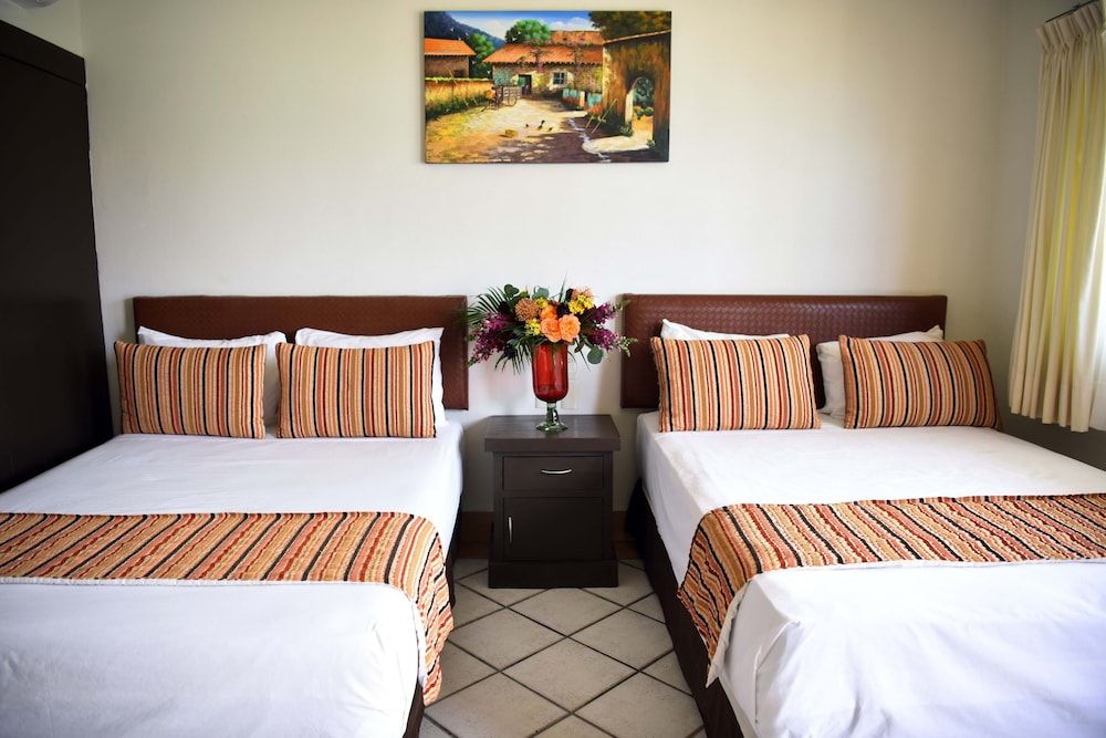 Standard Room, 2 Double Beds