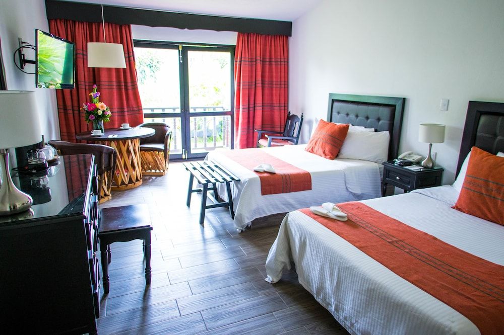 Deluxe Room, 2 Double Beds, Non Smoking