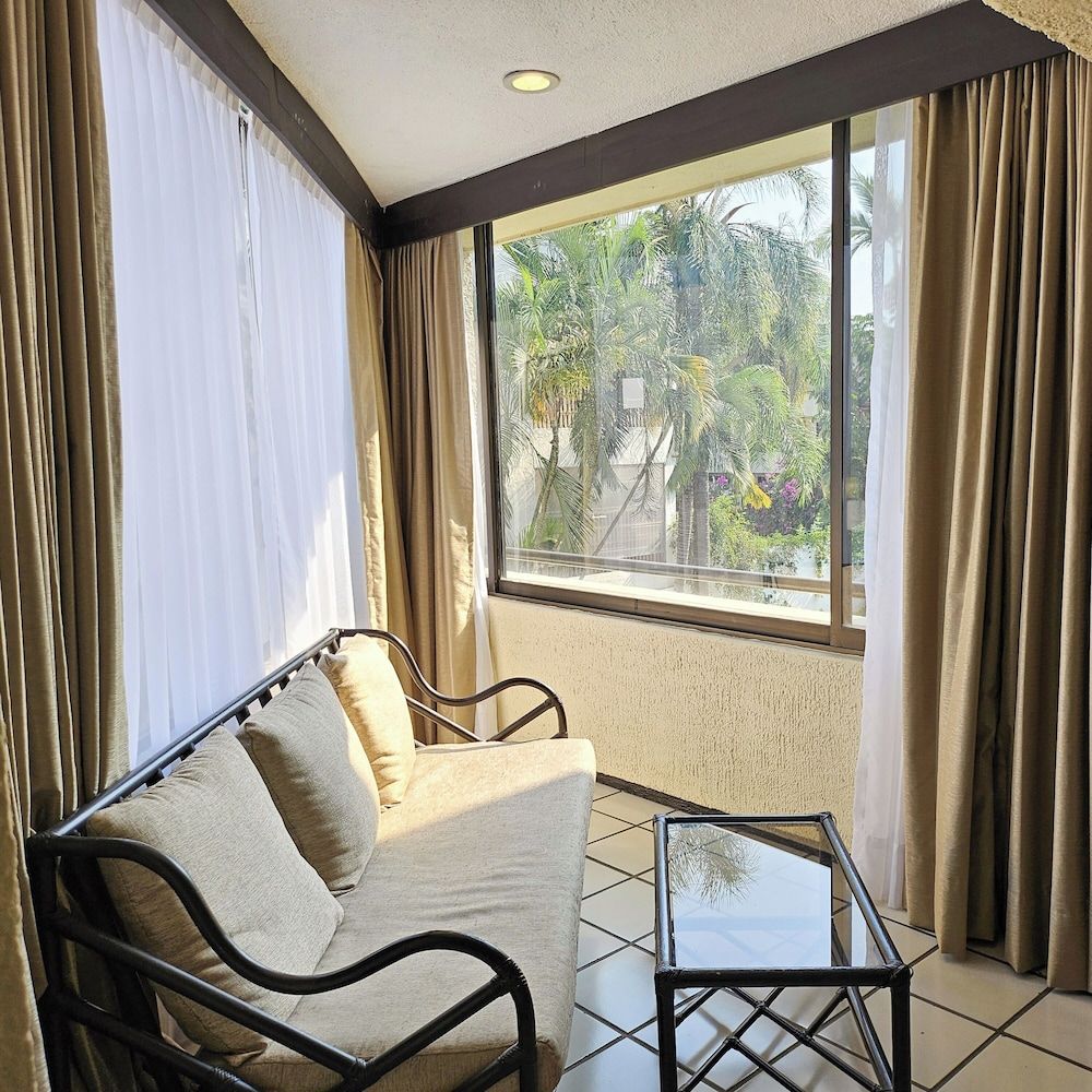 Casa Francisco Cuernavaca Superior Suite, 1 King Bed 13