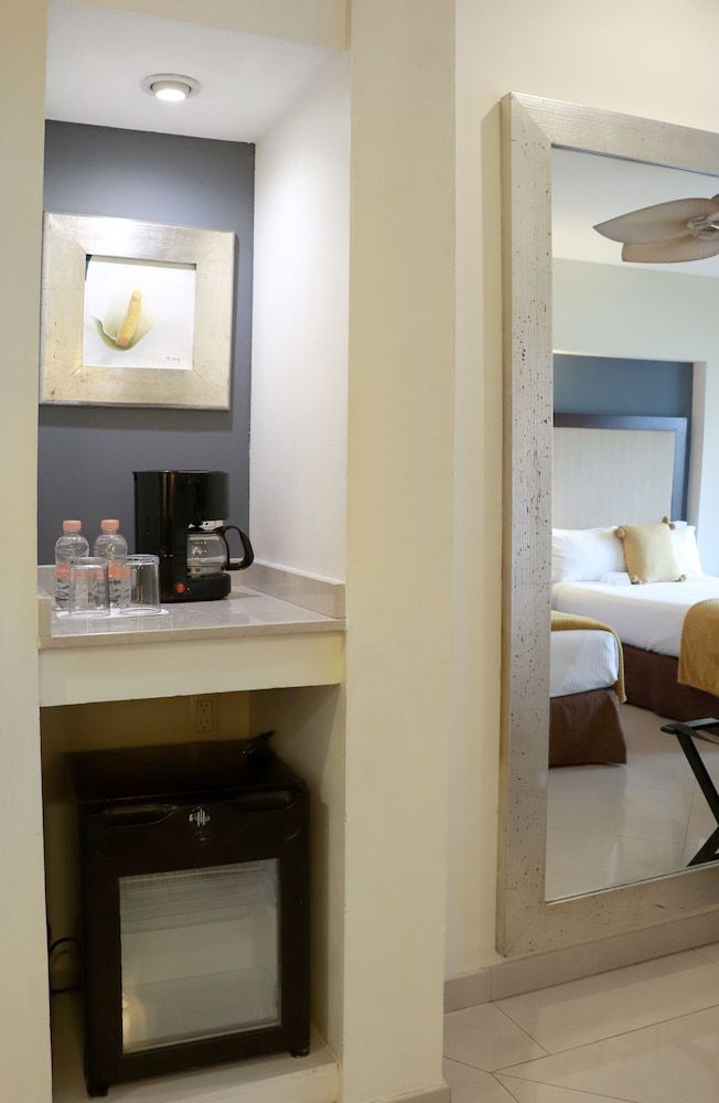 Casa Francisco Cuernavaca Executive Room, 2 Double Beds 8