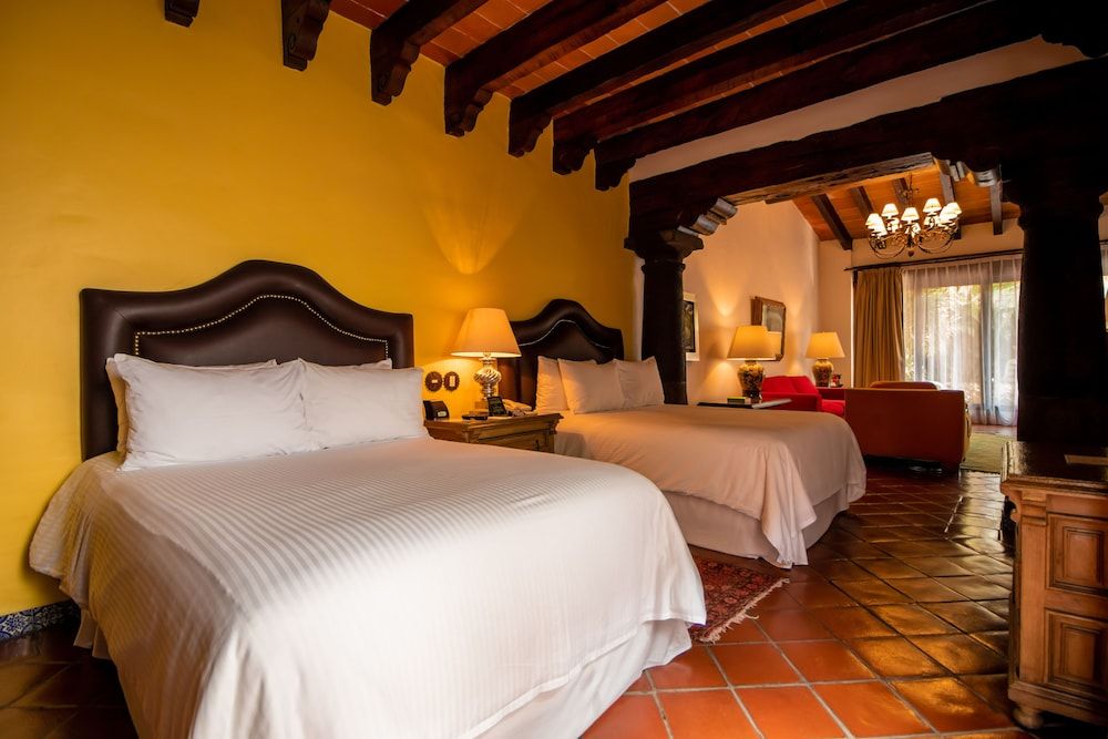 Las Mananitas Hotel Garden Restaurant and Spa Suite, Patio