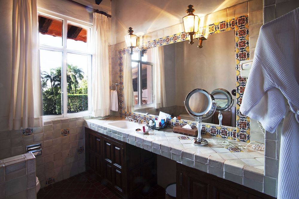 Las Mananitas Hotel Garden Restaurant and Spa Suite, Terrace 10