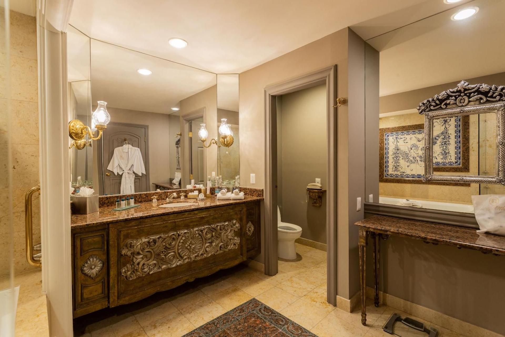 Gran Clase Executive Tower Two Beds