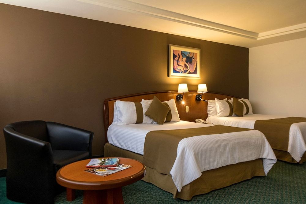 Hotel Misión Toreo Centro De Convenciones Room, 2 Double Beds (Preferencial)
