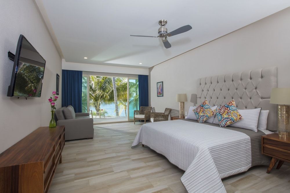 Vista Vallarta All Suites on the Beach