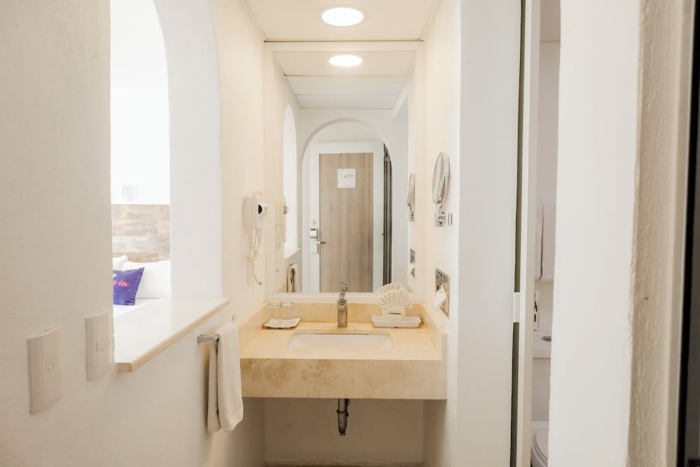 Villa Varadero Superior Room, 2 Double Beds, Ocean View, Beachfront 7