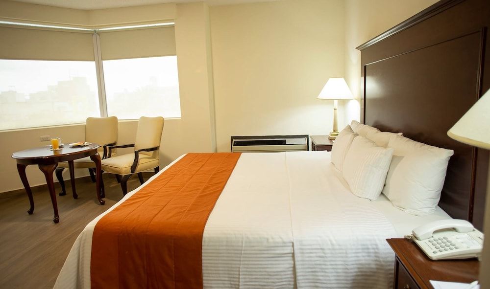 Superior Room, 1 King Bed, Non Smoking