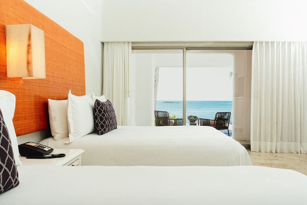 Camino Real Zaashila Huatulco Camino Real Club two beds sea view 3