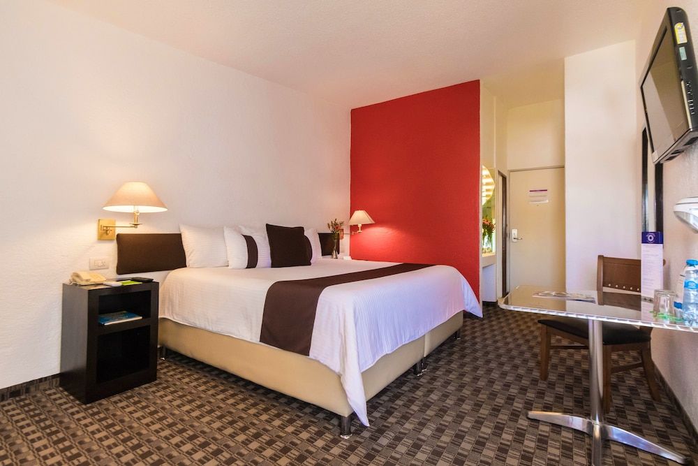 Room, 1 King Bed (Preferencial)