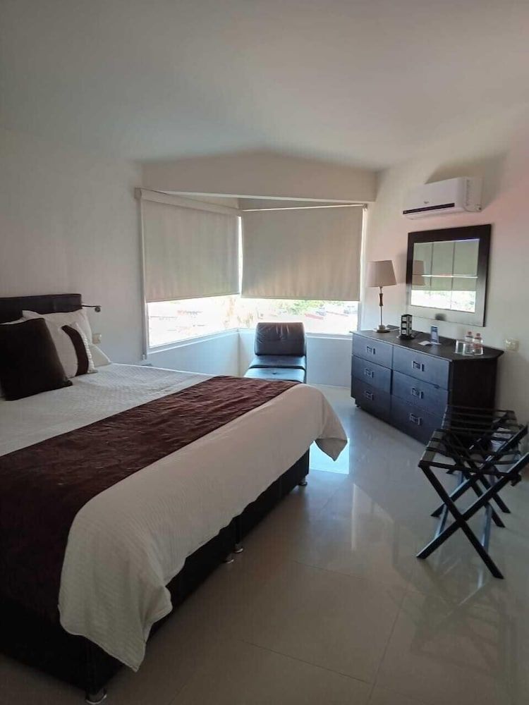 Junior Suite, 1 King Bed