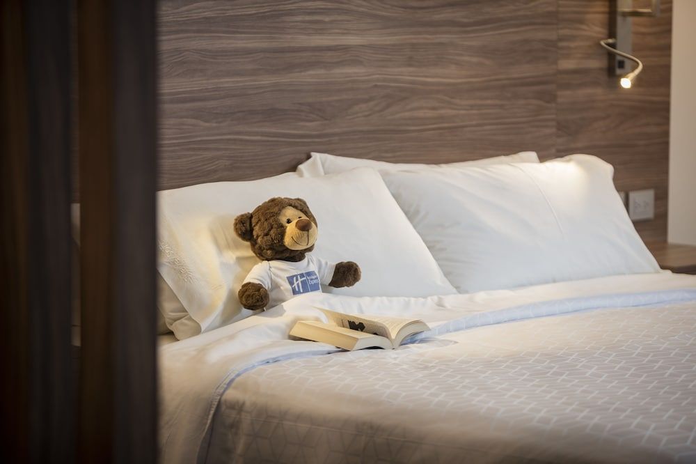 Standard Room, 2 Queen Beds, City View