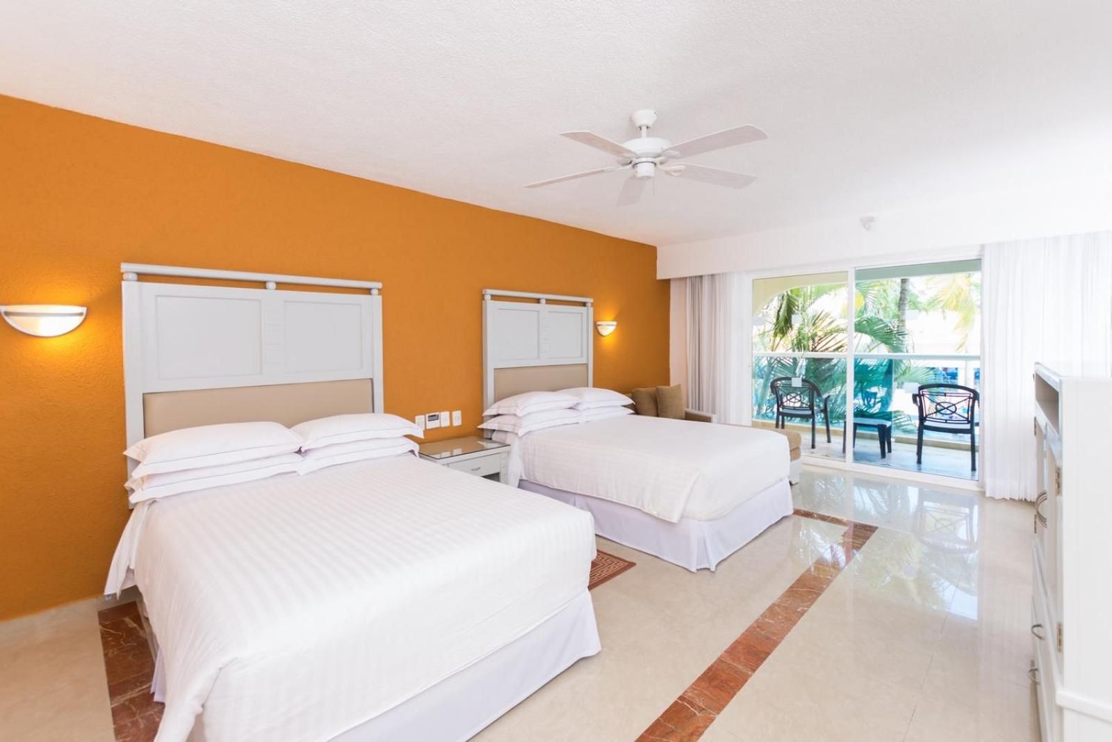 Double Room with Terrace (2 Adults + 1 Child)