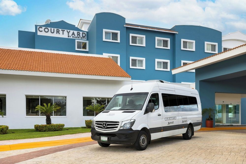 undefined Courtyard By Marriott Cancun Airport 2