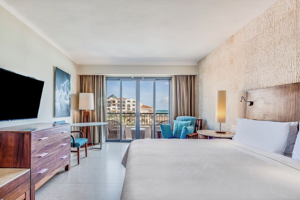 Premium Room, 1 King Bed, Non Smoking, Ocean View