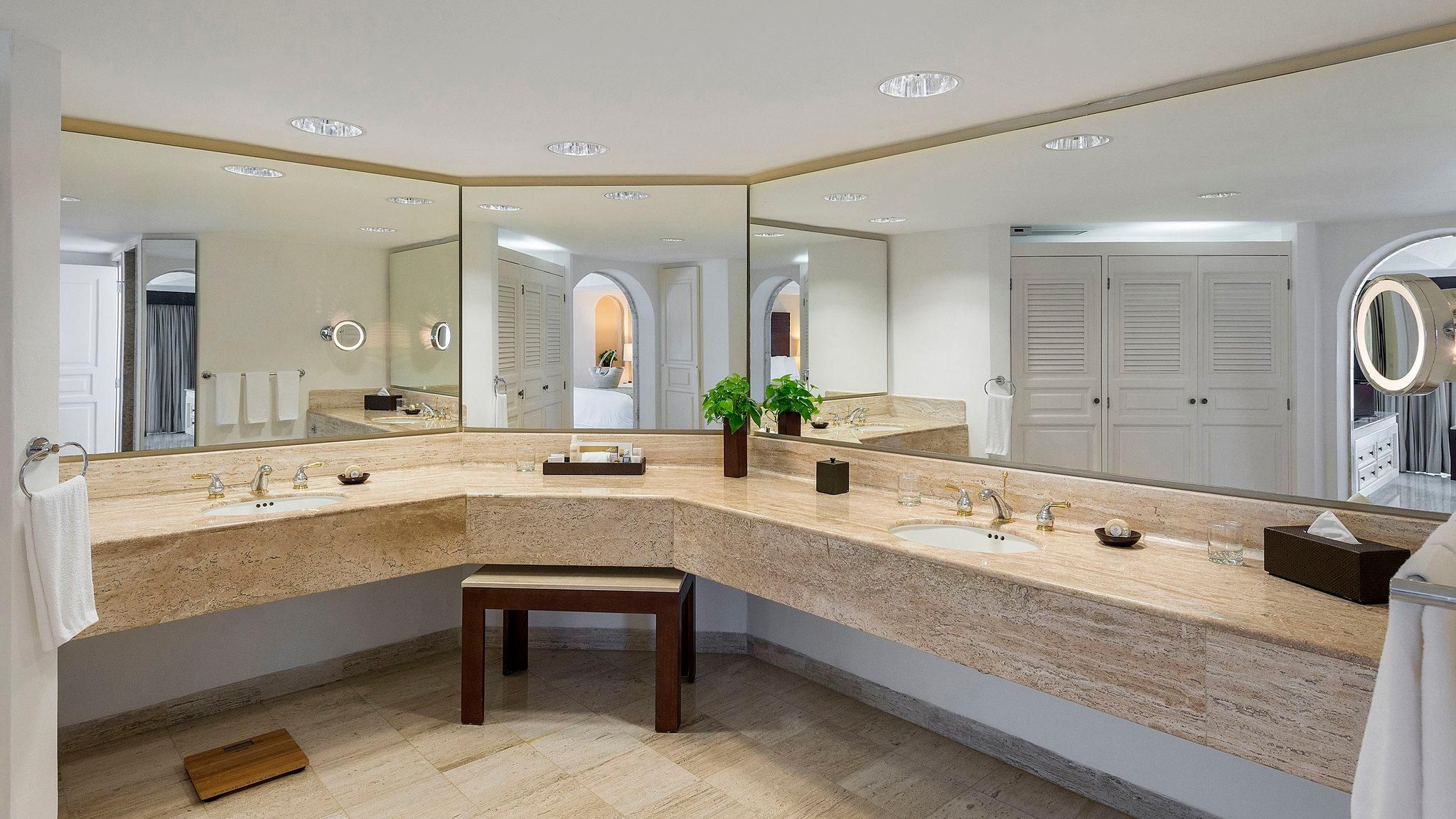 Preferred Club Master Suite