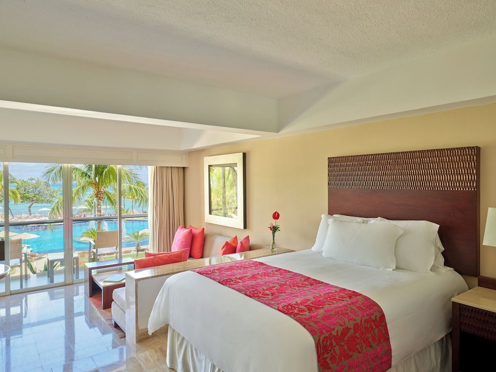 Ocean View Suite Double (2 Queen)