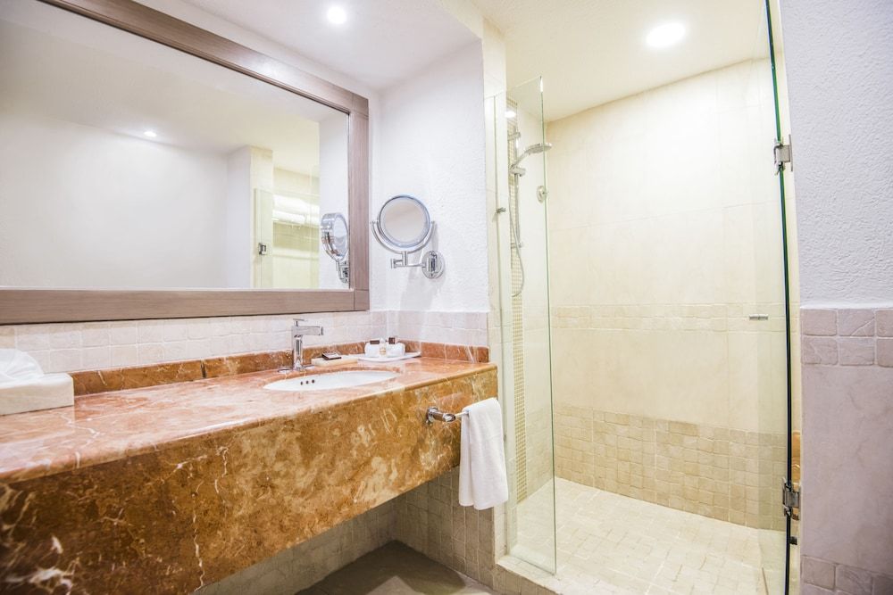 Junior Room, 2 Double Beds, Beachfront (Walk Out)
