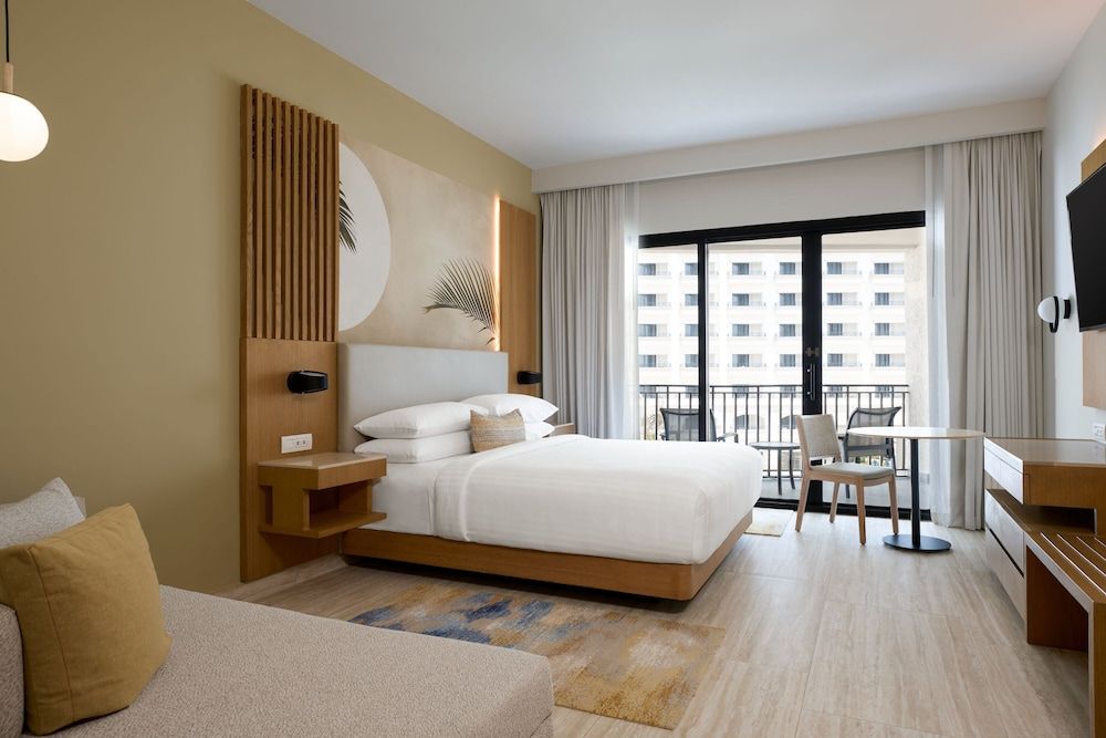 Marriott Cancun, An All-Inclusive Resort Room, 1 King Bed with Sofa bed, Resort View 3