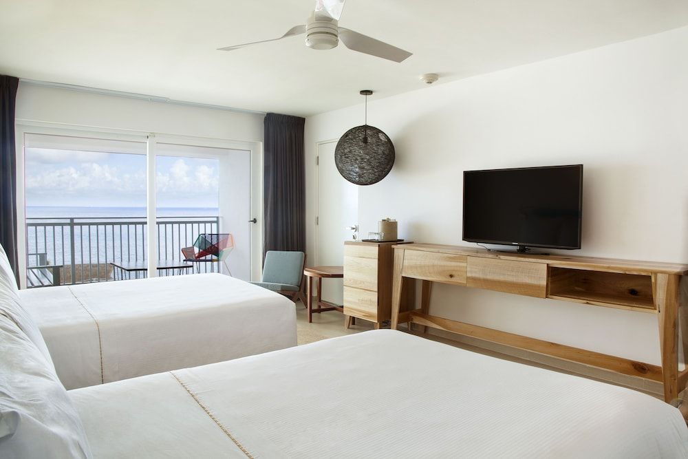 Suite (Governor)