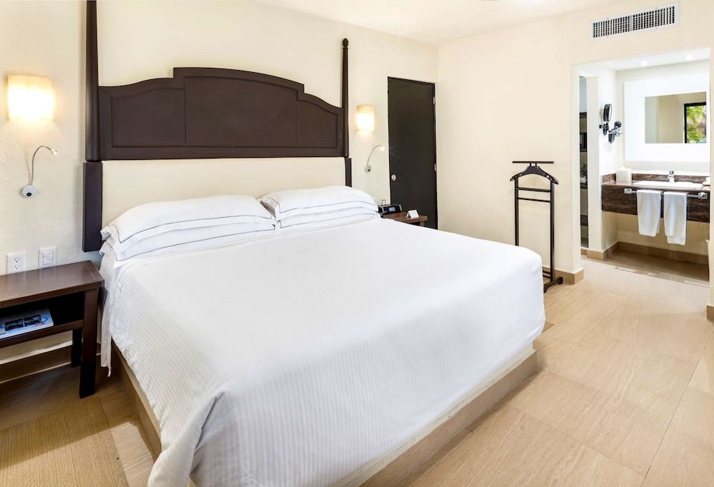 Premium Suite (Level)