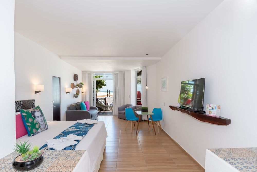 Mia Reef Isla Mujeres - All Inclusive Deluxe Villa Ocean Front Suite 7