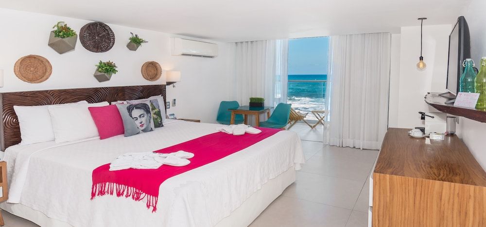 Mia Reef Isla Mujeres - All Inclusive Deluxe Room, Ocean View 2