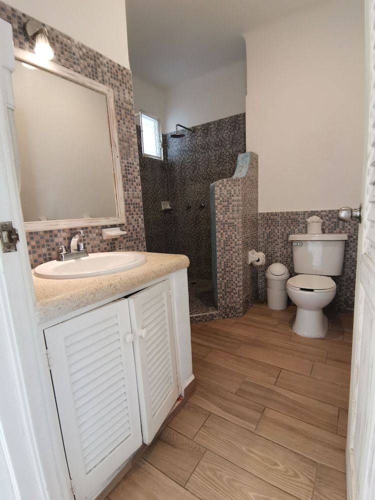 Hotel Coco Rio by Hospitality Wellbeing Executive Room, 2 Double Beds 6