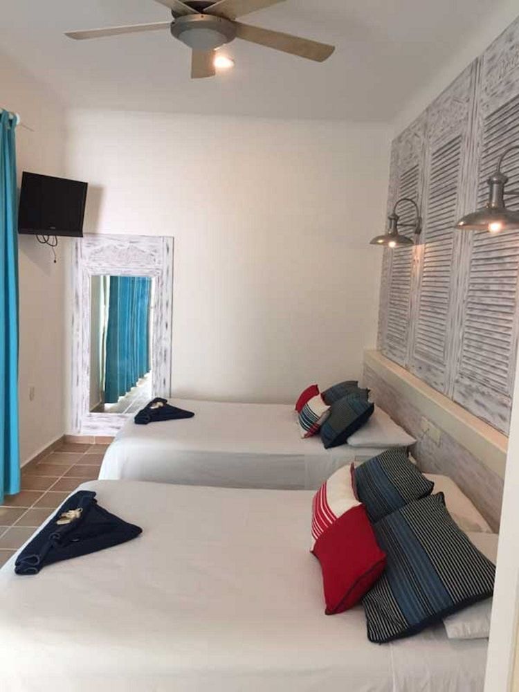 Hotel Coco Rio by Hospitality Wellbeing Executive Room, 2 Double Beds 4