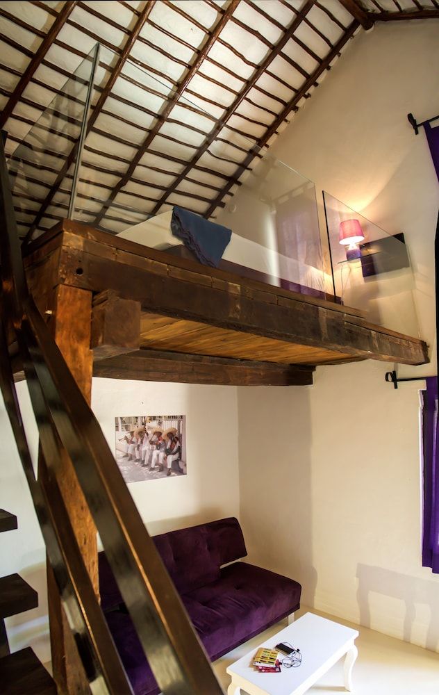 Kinbe Hotel Boutique Loft, 1 King Bed with Sofa bed 8