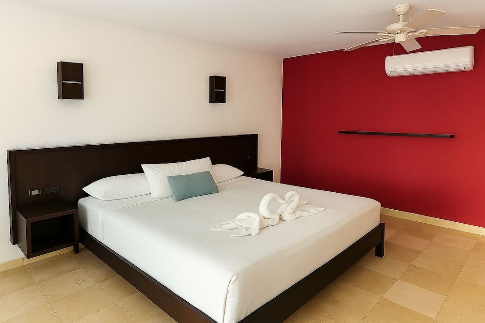 Illusion Boutique Hotel Standard Room 2