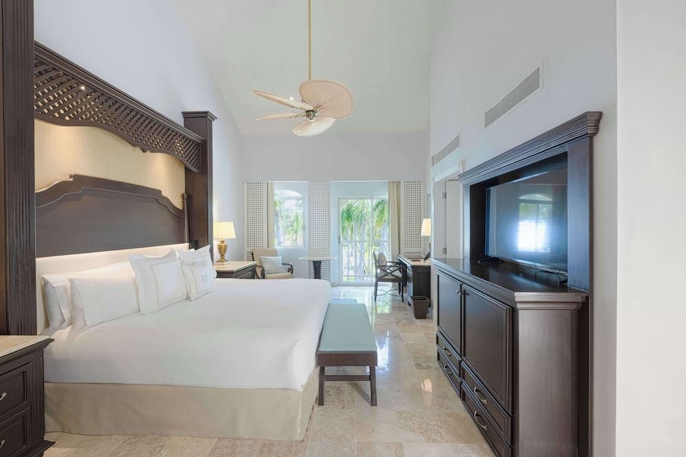 Luxury Room (Relax Pool)