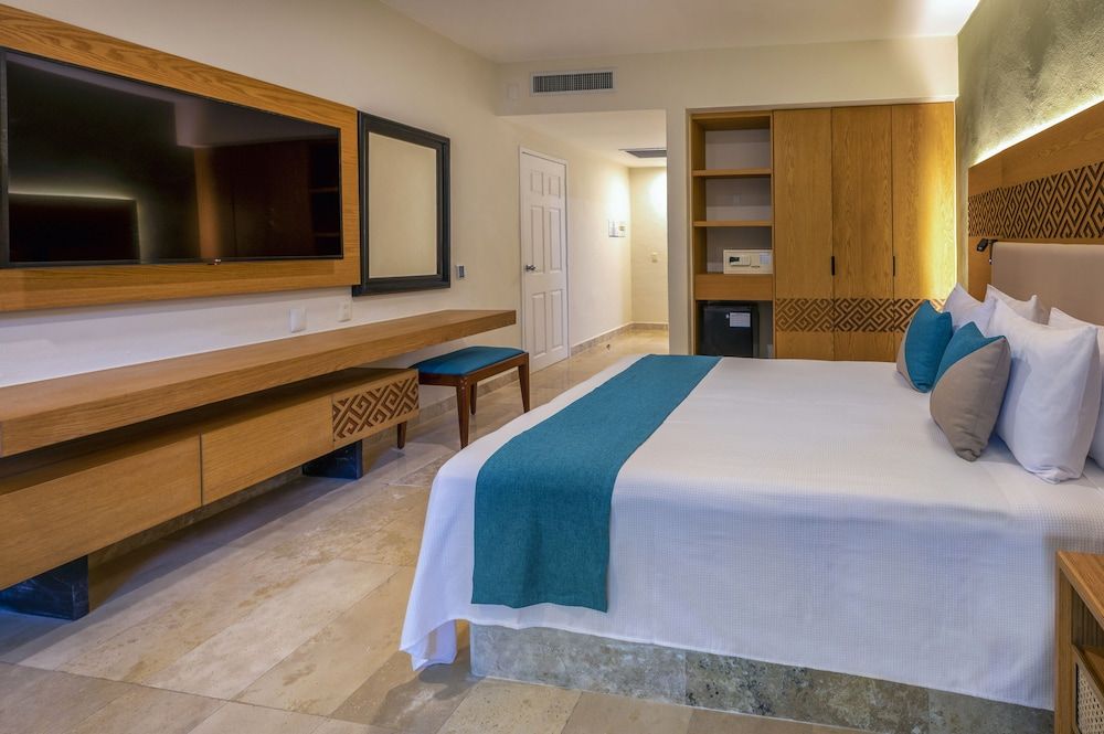 undefined Viva Azteca by Wyndham, A Trademark All Inclusive Resort 6