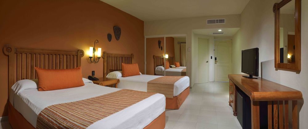 Comfort Room, Standard