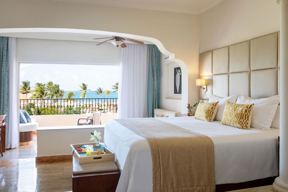 Excellence Club Junior Suite Ocean Front